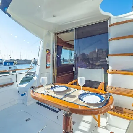 Boat Cardeli