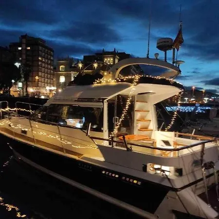 Boat Cardeli Gijón